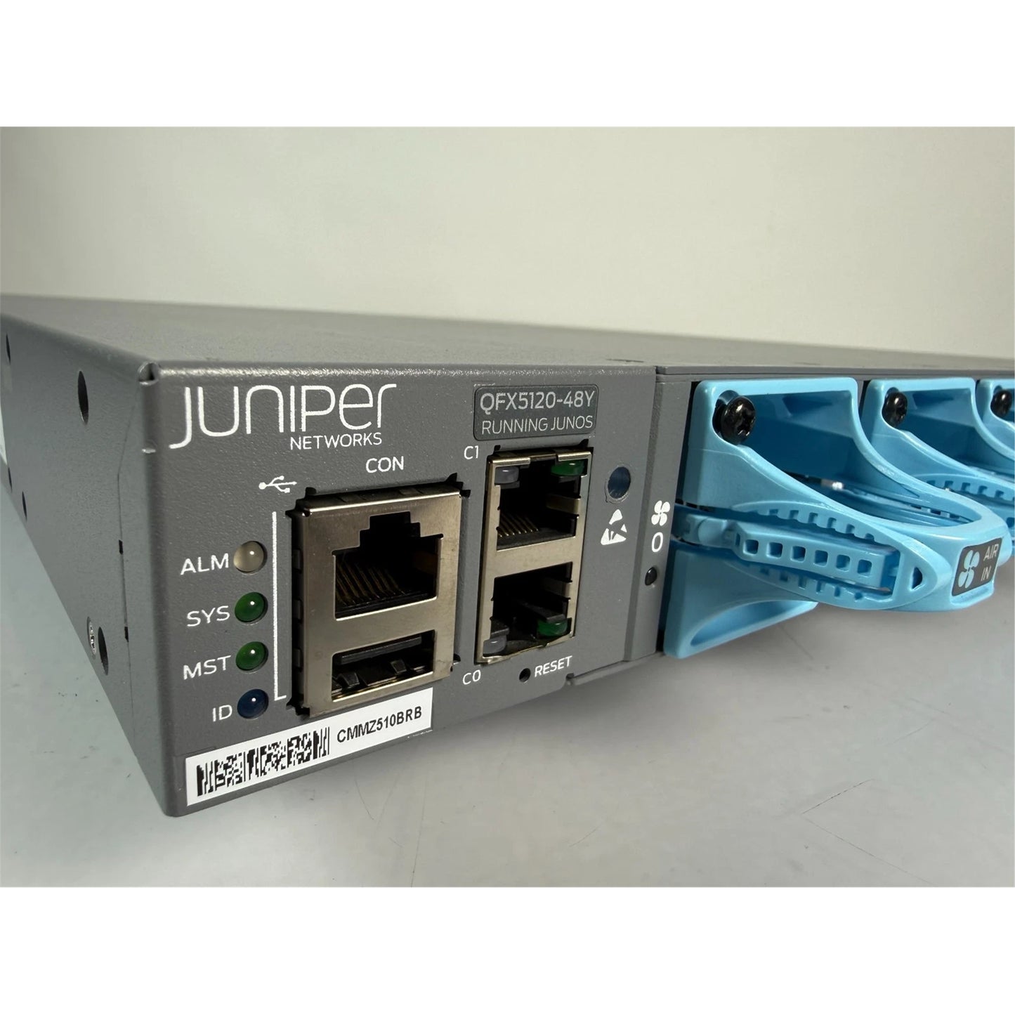 Juniper QFX5120-48Y-AFI, 48x 25GbE & 8x 100GbE switch (Used - Good)