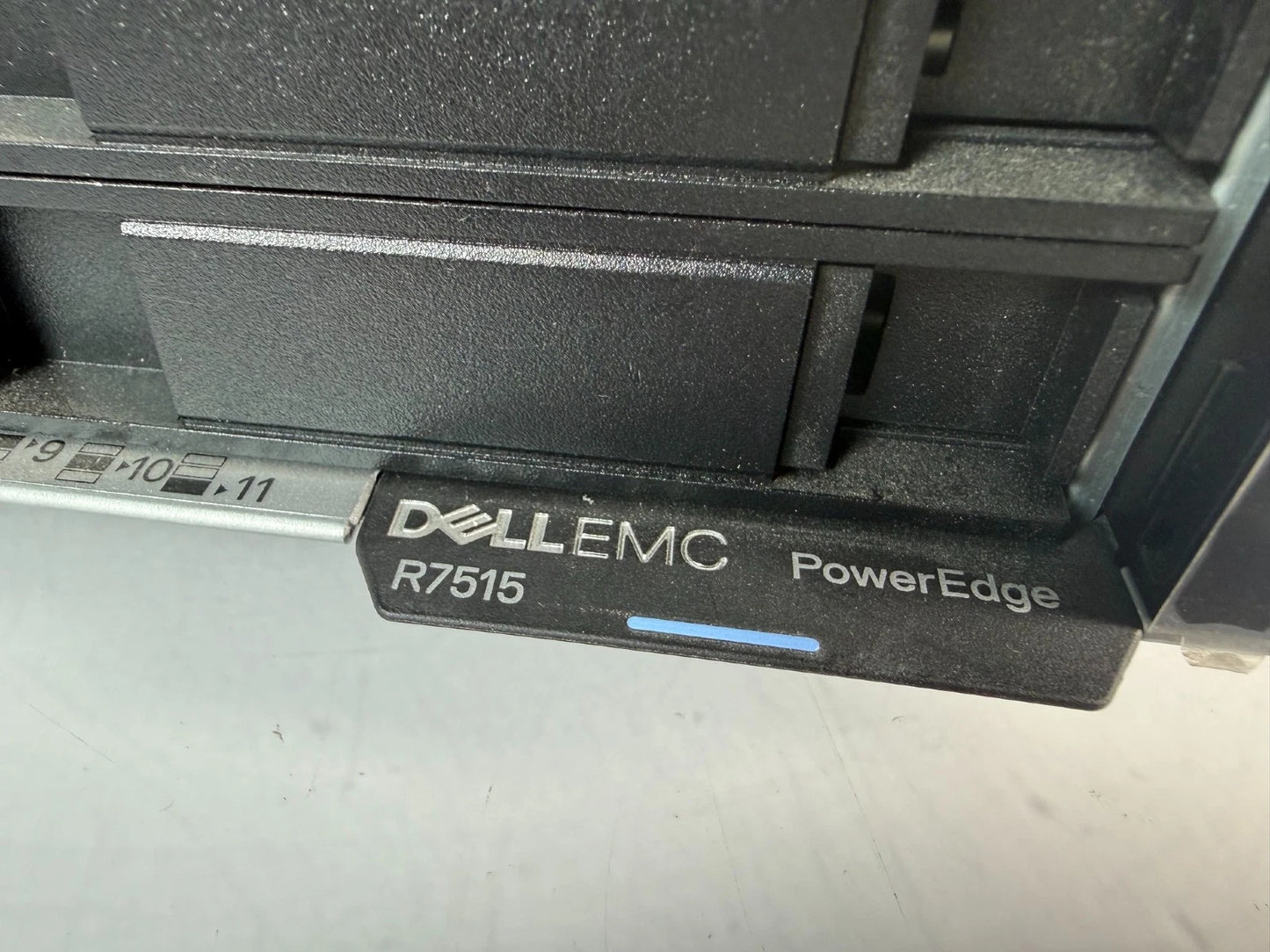 Dell EMC PowerEdge R7515 12LFF SAS SATA Server 2x 750W Titanium PSU