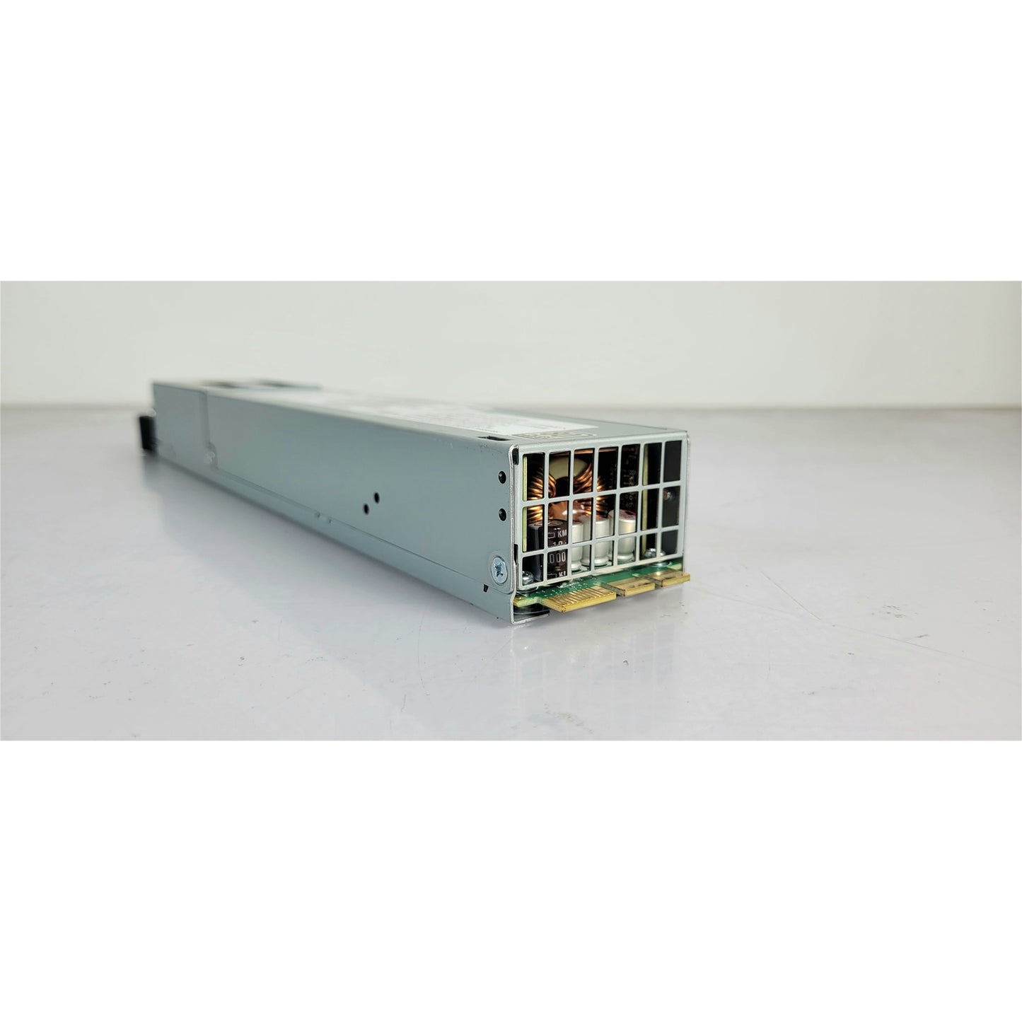 Juniper JPSU-850W-AC-AFO, designed for QFX5100 series (Used - Good)