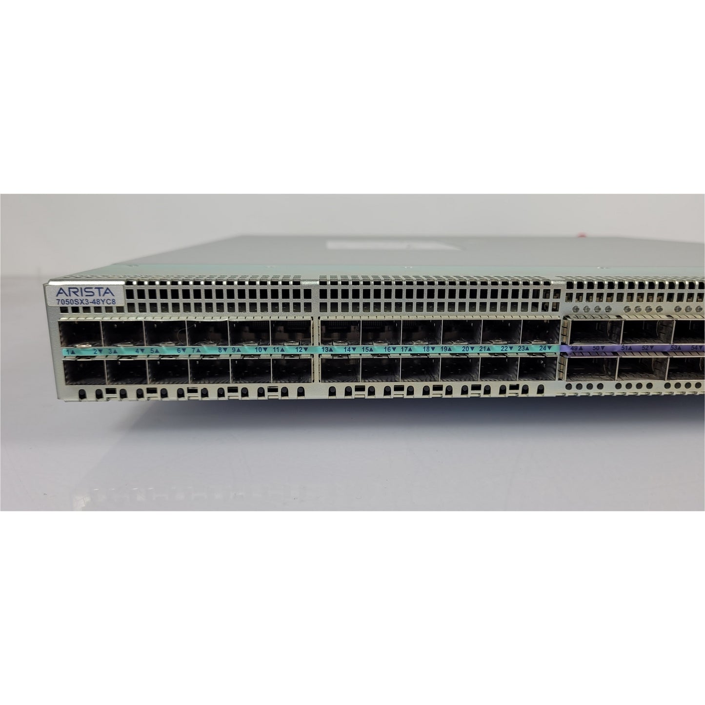 Arista DCS-7050SX3-48YC8-F, 48x25GbE SFP & 8x100GbE QSFP100 (Used - Good)