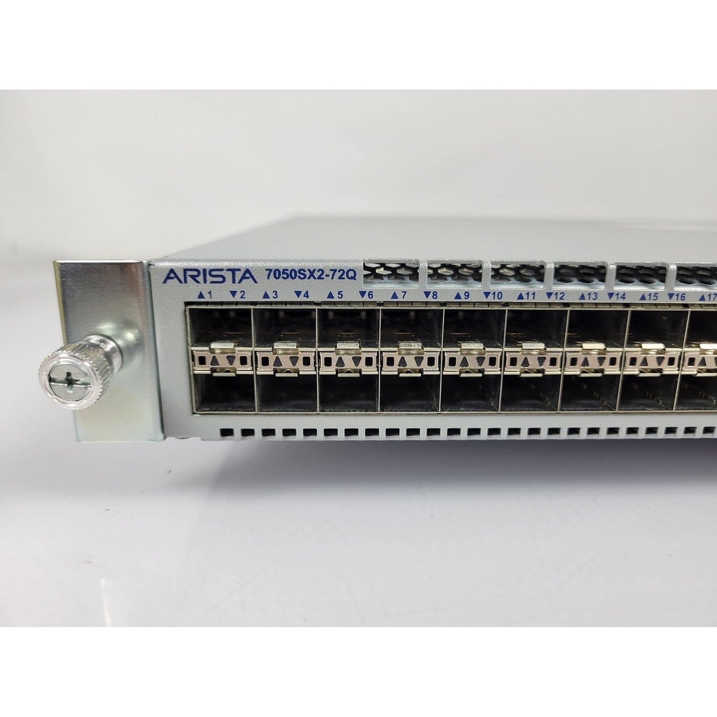 Arista DCS-7050SX2-72Q, 48x10GbE (SFP+) & 6x40GbE QSFP+, chassis only (Used - Good)